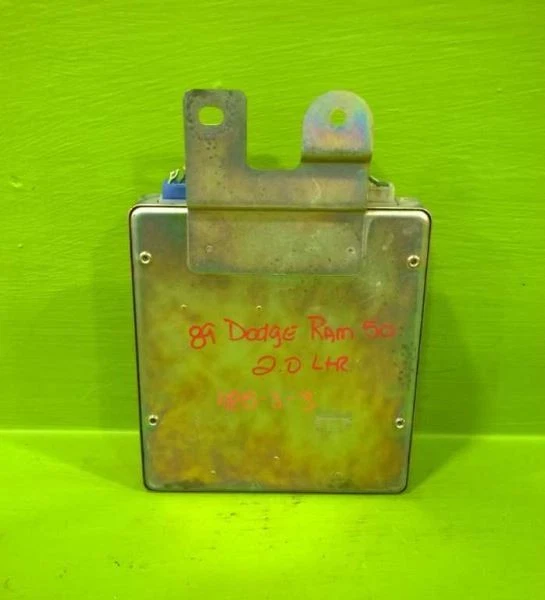 87-89 D-50 DODGE RAM 50 MOTOR ECM MÓDULO DE CONTROLE 2.0L MANUAL FABRICANTE DE EQUIPAMENTO ORIGINAL 485-3 - Imagem 1 de 4