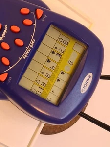 RADICA SOLITAIRE VINTAGE Handheld Game TESTED-WORKING - Picture 1 of 6