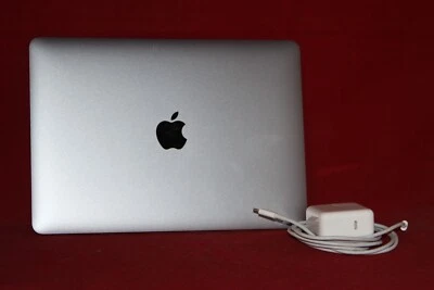 Apple MacBook 12" A1534, 1.3GHz Dual-Core Intel Core m7, 8GB DDR3, 500GB SSD - Image 1 of 4