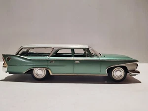 Jo-Han 1960 Plymouth Fury Station Wagon 1:25 Scale Built Resin Model Car Kit - Picture 1 of 20