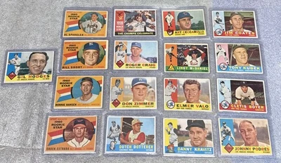 1960 Topps Baseball Card Lot Gil Hodges 1960 Rookie Star World Series Zimmer  - Image 1 of 4