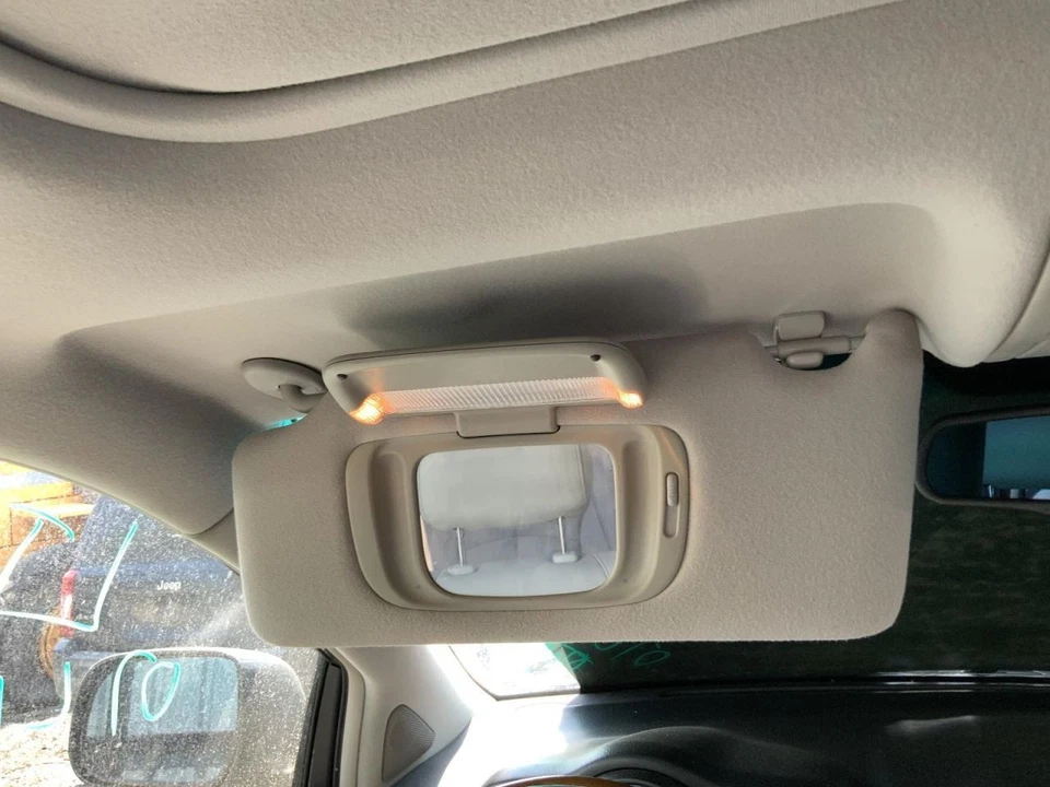 Driver Left Sun Visor Illuminated OEM 06-09 LEXUS RX400h 1375039 Foto 1 de 4