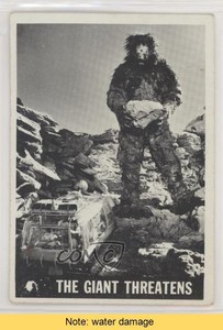 1966 Topps Lost in Space The Giant Threatens #49 READ 0s4