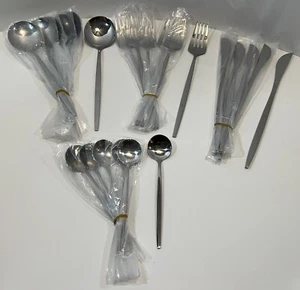 24-Piece Silverware - 6 Sets - Stainless Steel Flatware - Kitchen Utensil - NEW - Picture 1 of 11