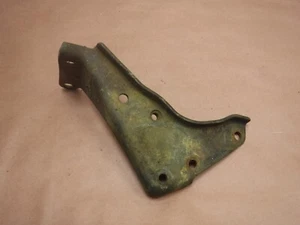 Jeep Wrangler YJ 87-90 Power Steering Pump  Bracket  V Belt  4.2 6 Cyl  - Picture 1 of 3
