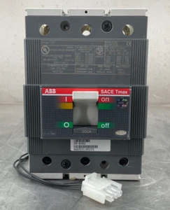 INTERRUPTOR AUTOMÁTICO ABB T3N200TLA TMAX 200 A 3P 480-600Y/347V TMF - Imagen 1 de 7