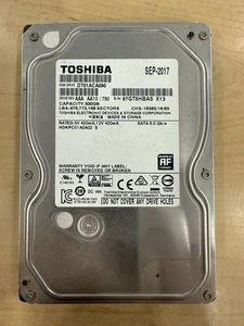 Toshiba 1TB, Interno,7200 RPM, 3.5" (DT01ACA100) Disco Rigido - Foto 1 di 3