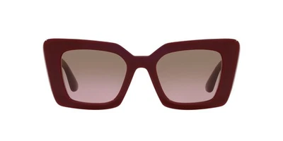 Очки солнцезащитные женские BURBERRY BE4344 340314 Daisy Bordeaux фиолетовые класс коричневые 51 мм - Изображение 1 из 4