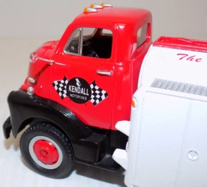 Vintage First Gear 1952 GMC Fuel Tanker Kendall GT-1 Racing Oil #18-1076 S/N 48 - Picture 1 of 13