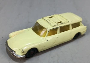 HUSKY MODELS Citroen DS Safari Light yellow/Green - Picture 1 of 5