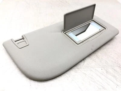 2018 - 2021 FORD EXPEDITION FRONT RIGHT SUN VISOR SUNSHADE COVER BEIGE TAN OEM Foto 1 de 4