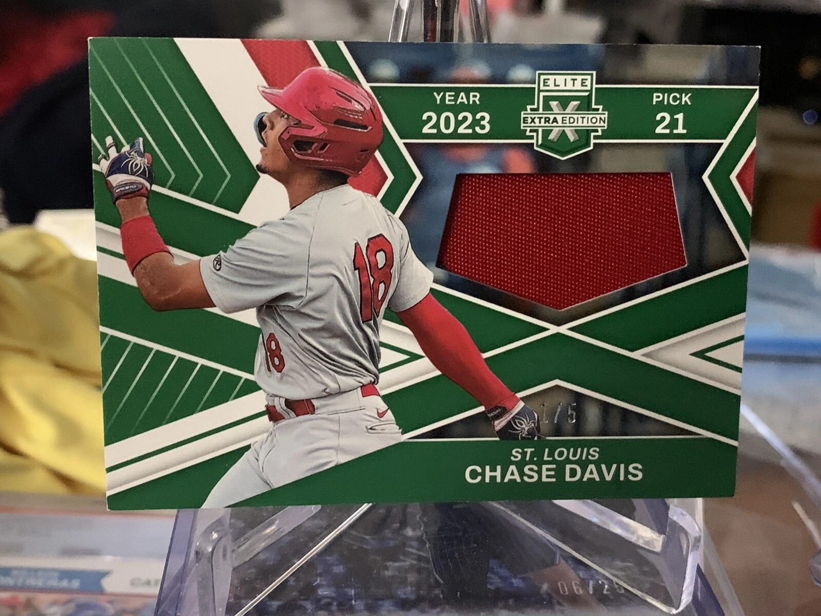 2023 Elite Extra Edition Chase Davis FIRST ROUND MATERIALS Emerald /5 Cardinals