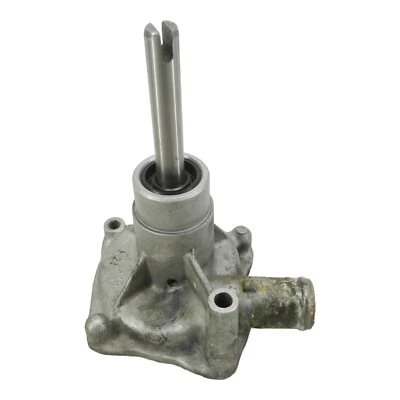 1993 HONDA CBR900RR ENGINE WATER COOLANT PUMP 19200-MW0-000 19200-MW0-010 - Image 1 of 4