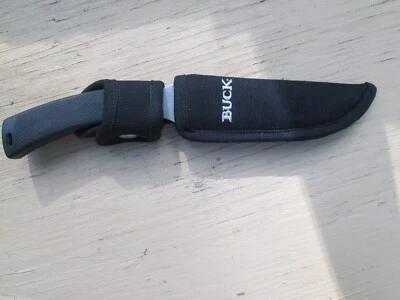 Vintage BUCK 470 U Fixed Blade Knife with canvas Sheath 4.5" blade - Image 1 of 4