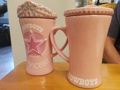 NFL Fútbol Dallas Cowboys Dos Damas Rosa Princesa 10oz Taza Con Tapa Posavasos Foto 1 de 4