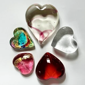 5 corazones de vidrio artísticos - Imagen 1 de 16
