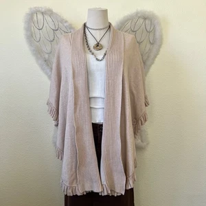 Poncho con volantes delanteros abiertos beige acanalado Mori Girl capa cárdigan suéter de gran tamaño - Imagen 1 de 9