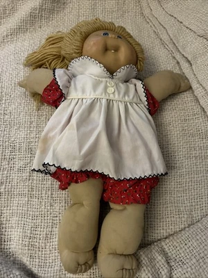 Cabbage Patch Kid Lemon Blonde Hair Doll Dress And Bloomers - Image 1 of 4