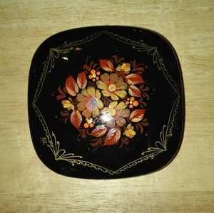 Très jolie boite en métal peinte à la main | Très bon état - Picture 1 of 2