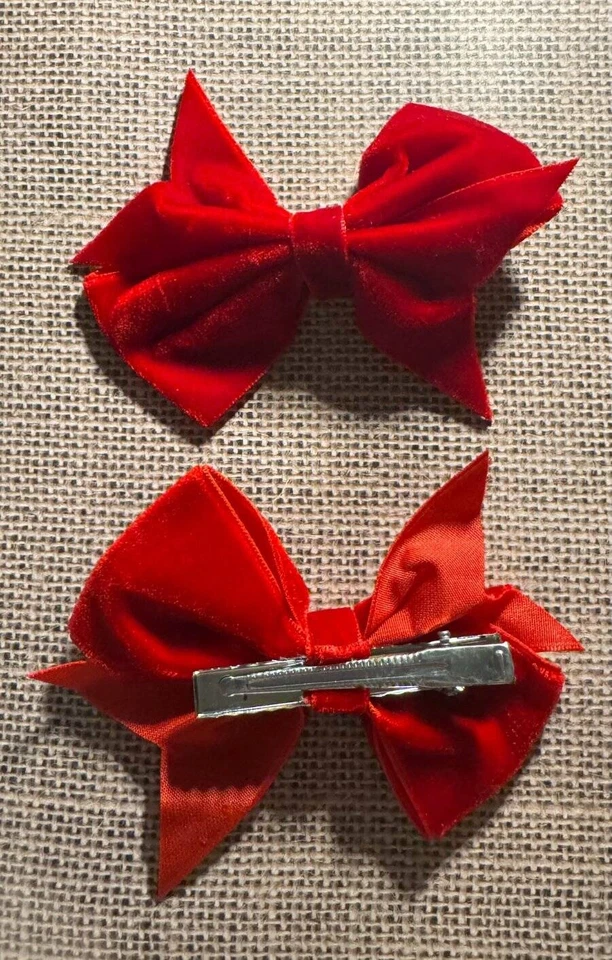 Juego de 2 pinzas para el cabello de terciopelo rojo vacaciones Navidad bebé niño niña Foto 1 de 1