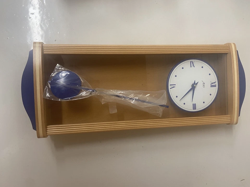 wanduhr mit pendel modern - Bild 1 von 1