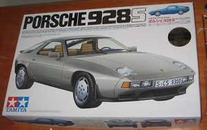 Kit Tamiya Porsche 928S # 20066 escala 1/20 edición 2011 mayormente sin construir en caja - Imagen 1 de 8
