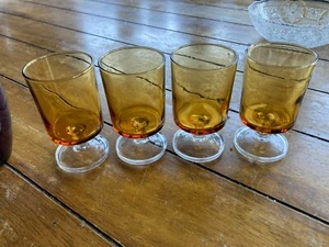 Copas de vino vintage de vidrio amarillo Luminarc x 4 - Imagen 1 de 6