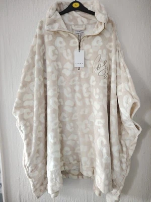 Linea Supersoft Snug Poncho Loungewear Size 2Xl/3XL New - Image 1 of 4