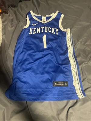 Camiseta deportiva de baloncesto Nike Kentucky Wildcats Limited Elite Devin Booker #1 Foto 1 de 2