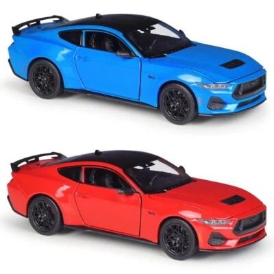 WELLY 1:25 2024 Mustang GT Racing Sports Coupe Model Diecast Metal Car - Image 1 of 4