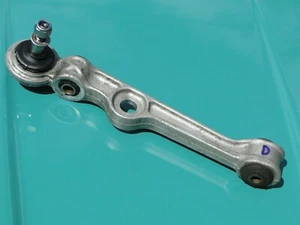 Maserati Biturbo Right Front Suspension Lower Control Arm D. GENUINE 316620120 - Picture 1 of 10