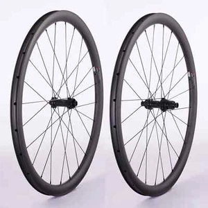 Superleichte 700C Carbon Road Fahrrad-Laufradsatz Drahtreifen Mittelsperre Nabe - Bild 1 von 14