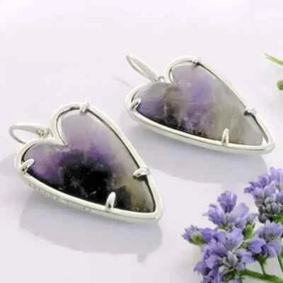 Kendra Scott Ansley Heart Silver Tone Drop Earrings in Amethyst. Retail $78 - Image 1 of 4