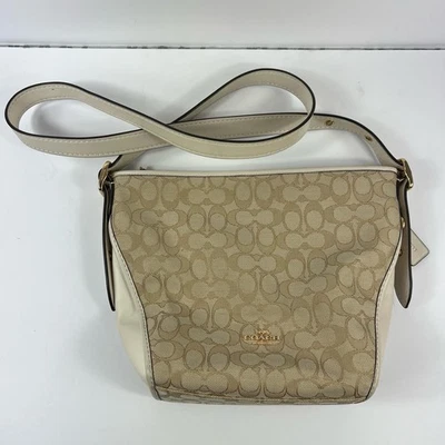 COACH 小号 Dufflette 米色粉笔袋签名单色 C's Duffle 斜挎包 — 第 1/4 张图片