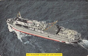 Postal de colección S.S. Milwaukee Clipper en el lago Michigan por E.C. Kropp - Imagen 1 de 2