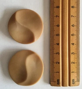 Vintage Retro 2 Caramel Coat Buttons 38mm - Picture 1 of 2