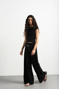 Women Casual Black Relax Fit Darted Maxi Length Wide Flare Leg Trousers / Pants. - Picture 1 of 4