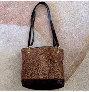 BOTTEGA VENETA Pelliccia pony vintage stampa leopardata. Caratteristiche tecniche - Foto 1 di 12