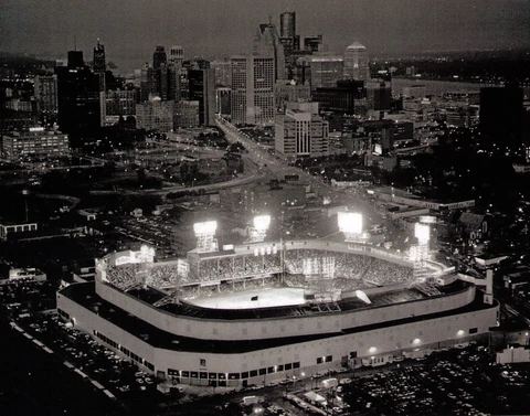 Tiger Stadium FOUR COUNT (4) Postcards Aerial Night Shot Detroit Tigers! Cover