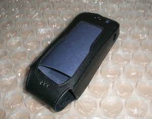 Funda de cuero Avaya para teléfonos 3725 (DH4) / negro / con clip para cinturón / 700471584 - Imagen 1 de 8