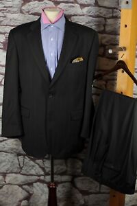 Burberry Men's Black & Gray Striped  Luxury All Season Wool Suit 42R 42 Reg