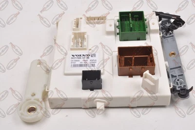 VOLVO XC60 II Comfort Control Unit CEM Modulo 32217666 - Immagine 1 di 4