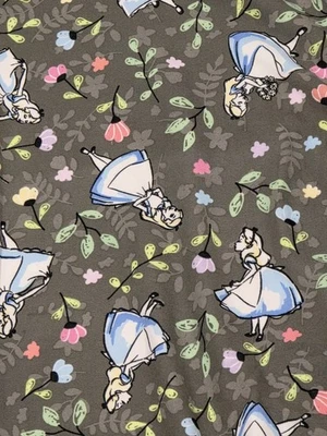 Leggings Lularoe TC2 - NUEVOS SIN ETIQUETAS - Disney - Alicia en el País de las Maravillas - Alicia y Flores - RARO Foto 1 de 3