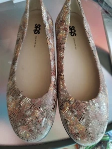 SAS Scenic Shoes Flats Size 9W 9 Wide Multi-Snake Print Leather Ballet NEW - Picture 1 of 9