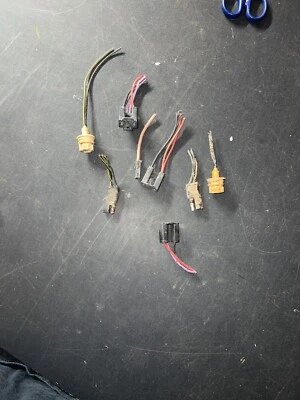 Lote de enchufes arnés faros cuerpo Mopar A B E 70 71 72 73 Challenger Road Runner Foto 1 de 4