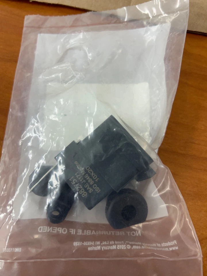 Reemplazo AZ973-1C-12DC4 para relé automotriz G8JN-1C6T-F-R-DC12 5 pines 12 VDC Foto 1 de 1