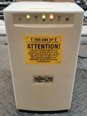 Gruppo di continuità Tripp Lite SmartPro 230V 1kVA 750W grado medico SMX1200XLHG nuovo e imballato
