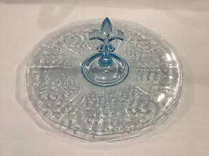 Elegante servidor sándwich de vidrio Fostoria Versailles 11" azul - Imagen 1 de 8