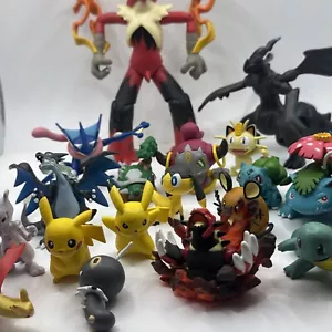 Lote de compra a granel de figuras de cartas/de colección raras de Pokémon TOMY - Imagen 1 de 6