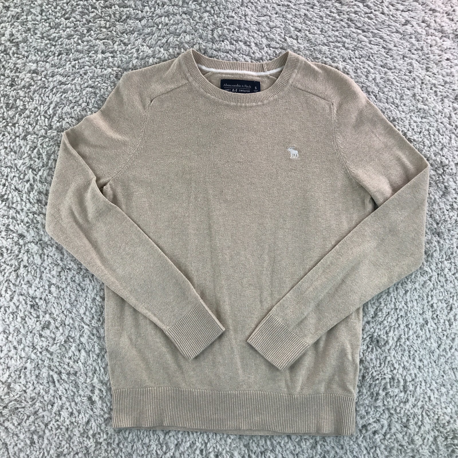 soft A\u0026F Sweater crew neck size 